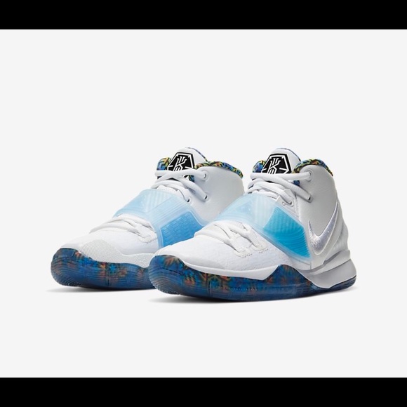 Nike Kyrie 6 boys 4.5 - Picture 2 of 7